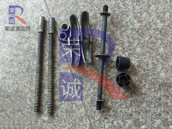 三段式止水螺桿