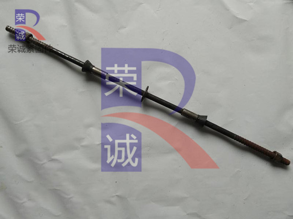 三段式止水螺桿